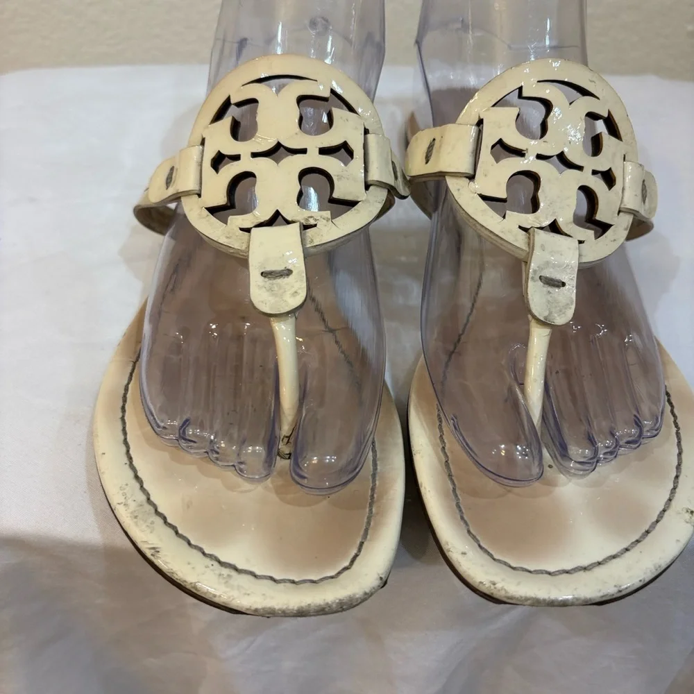Tory Burch Miller Patent Leather Thong Sandal White‎ Color
